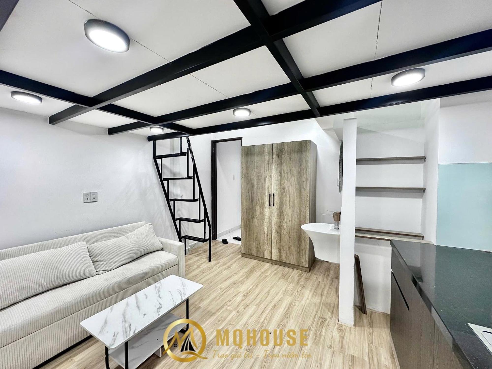 Apartment 80 Tran Quang Khai - Duplex Thiet Ke Thong Minh Hien Dai Cuc Ki Co Gu Day Du Tien Nghi